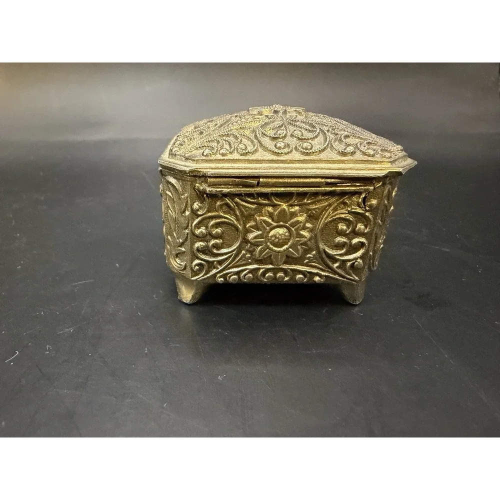 Vintage Made in Japan Ornate‎ Metal Jewelry Trinket Box Gold Tone Flower Design